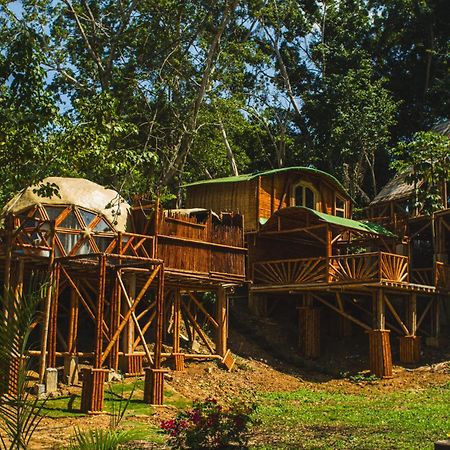 Eco Hotel Villa Martha Turbaco エクステリア 写真