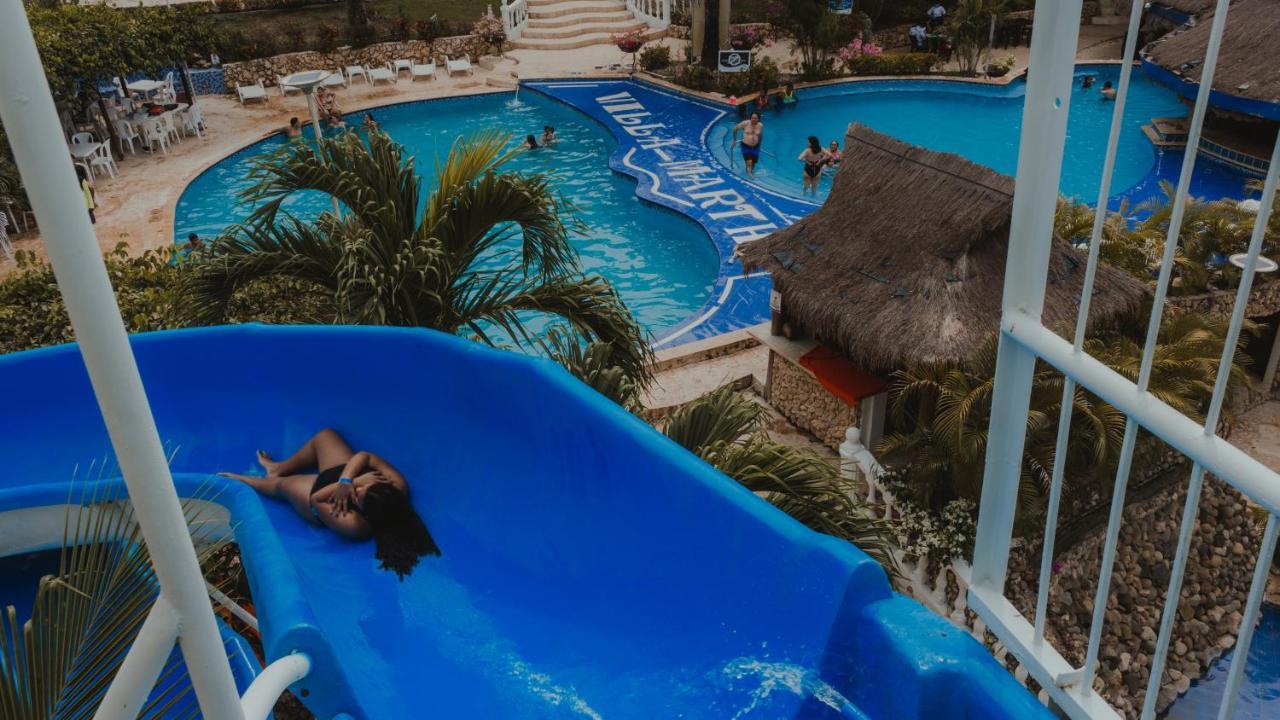 Eco Hotel Villa Martha Turbaco エクステリア 写真